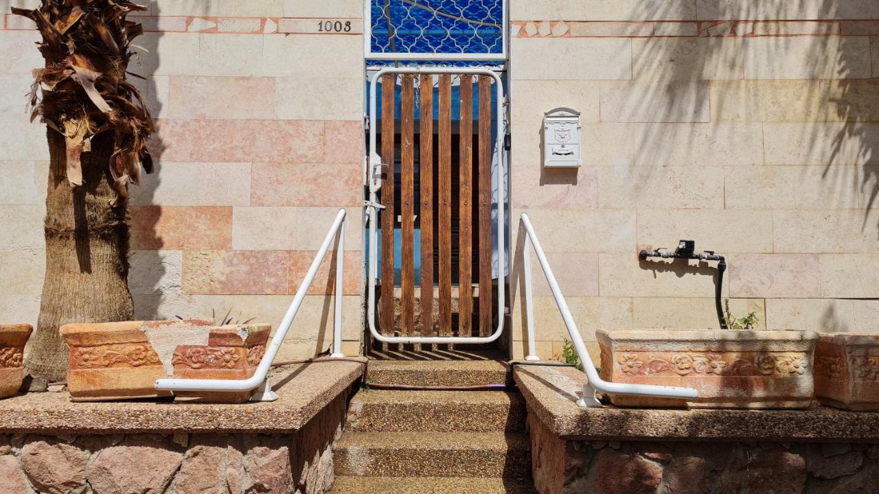 פטיו נופש Eilat Patio Vecation Apartment Bagian luar foto